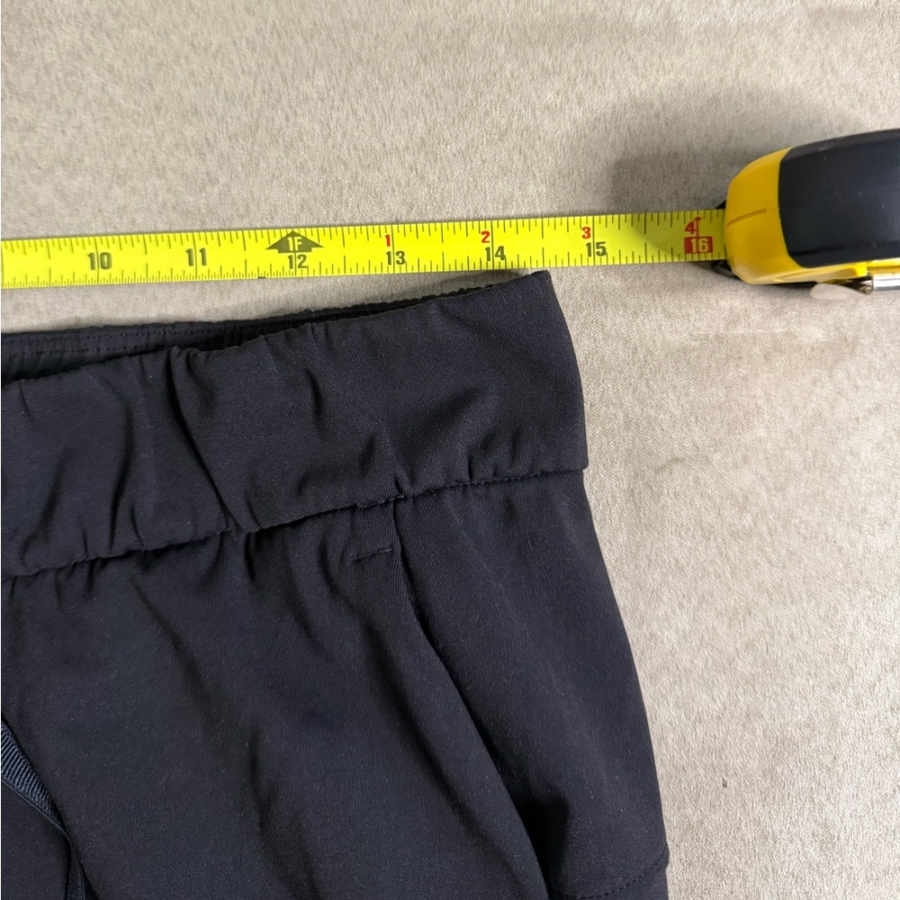 Lululemon On The Fly Pant *28” 7/8 length Black Size 6 Style No. W5ALWS - Picture 7 of 13